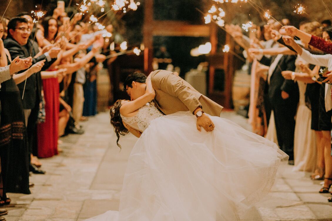 Wedding Dance Lessons in Montreal: A Guide for Couples